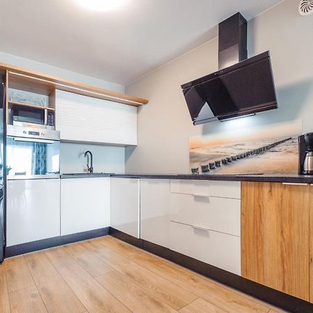 Apartament Zlota Perla Z Parkingiem 16 E Perlowa Przystan - Holiday City Kolobrzeg Ngoại thất bức ảnh