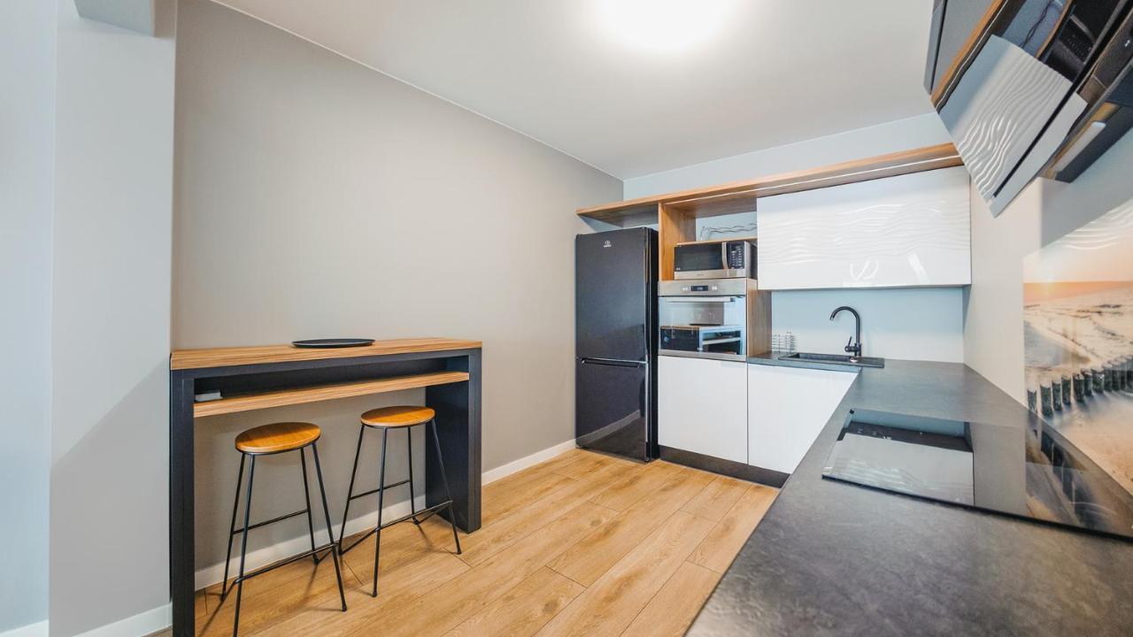 Apartament Zlota Perla Z Parkingiem 16 E Perlowa Przystan - Holiday City Kolobrzeg Ngoại thất bức ảnh